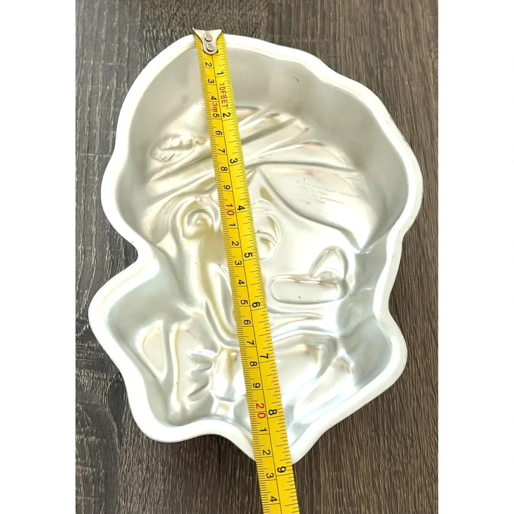 Vintage 1976 Wilton Disney Pinocchio Cake Pan Aluminum Baking Mold 515-701